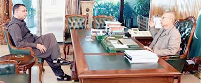 M Azfar Ahsan with President of Pakistan